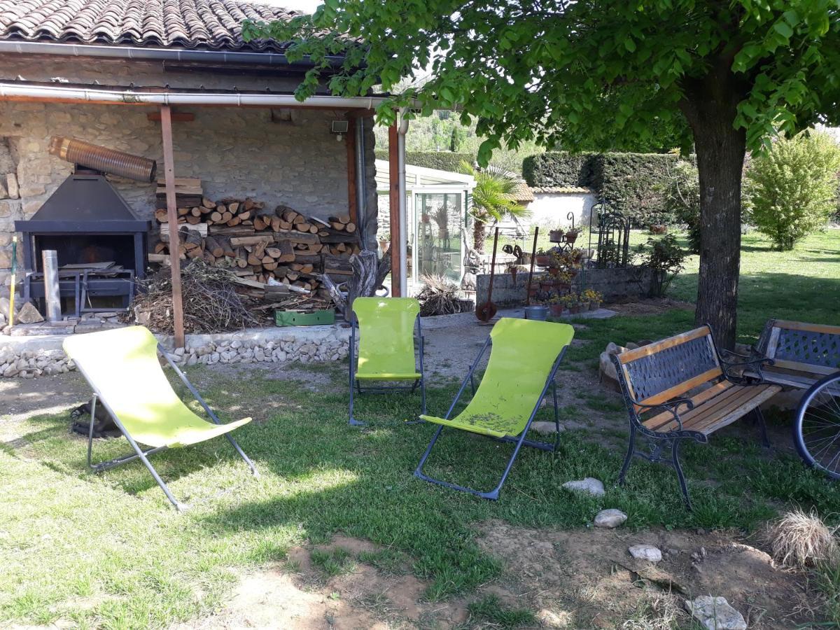Un Jardin Sur La Colline Apartment Claveyson Exterior photo